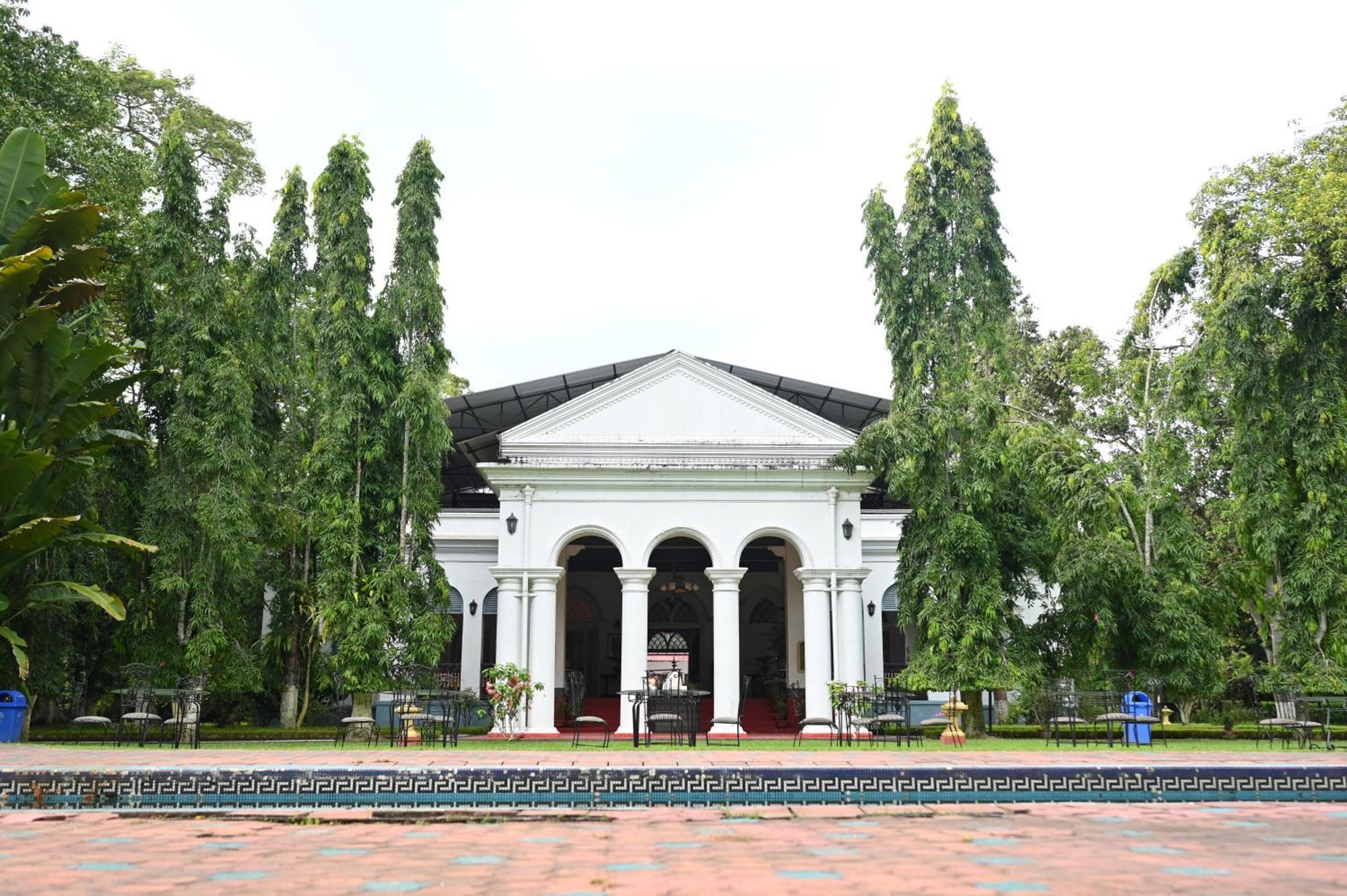 מלון Jorhāt Thengal Manor מראה חיצוני תמונה
