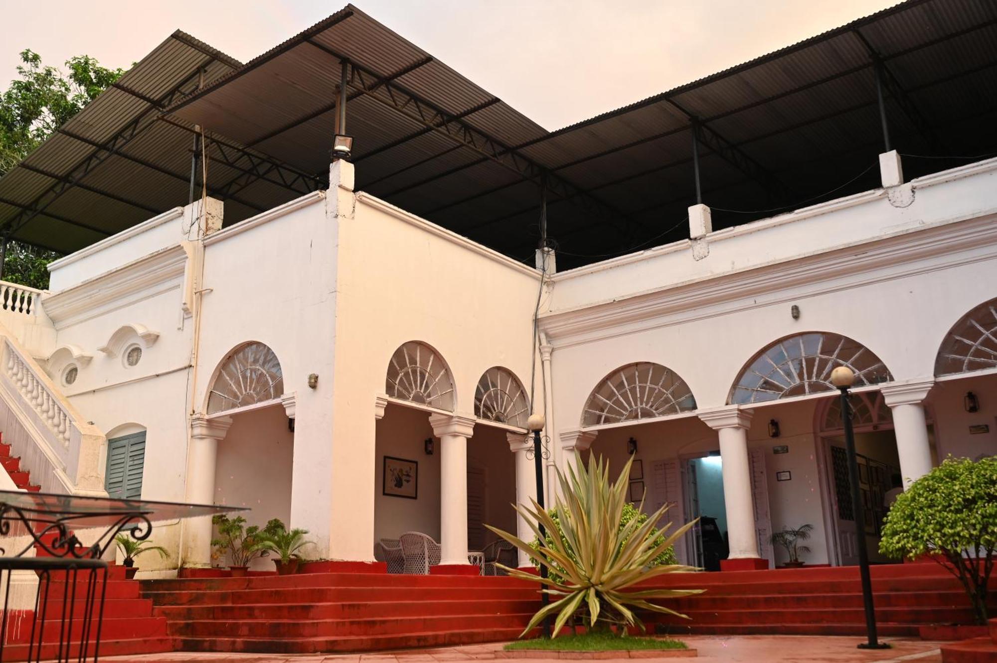 מלון Jorhāt Thengal Manor מראה חיצוני תמונה
